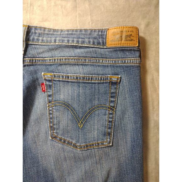 Levi's 545 Jeans Women's Blue Size 16M Low Boot Cut Low Rise - Picture 6 of 10